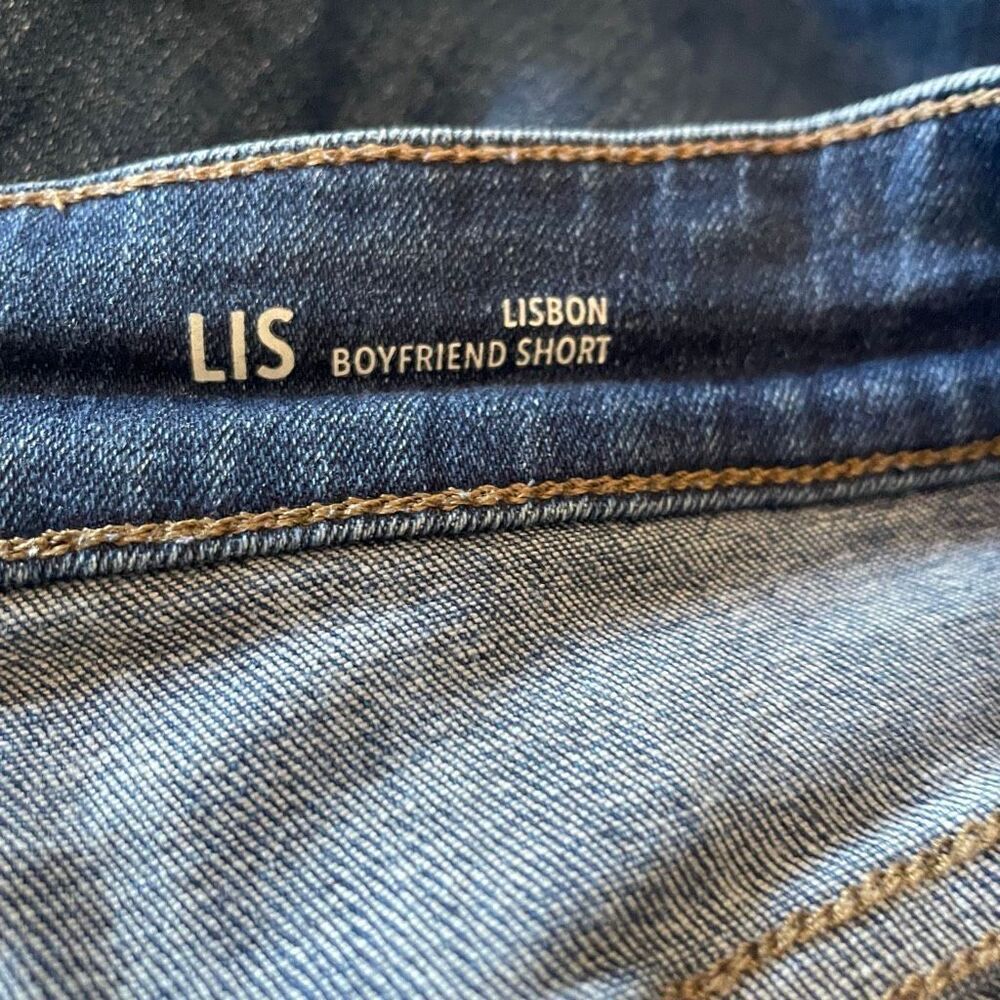 Warp + Weft 16W Plus Size Denim Jean Lisbon Boyfriend Short - Picture 9 of 10
